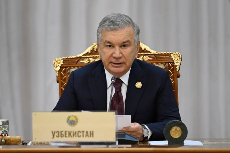 Azərbaycanın üzvlüyü Orta Asiyanın dünya birliyindəki səsini gücləndirəcək - Şavkat Mirziyoyev