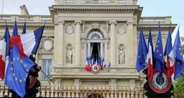 Fransa Azərbaycanın Ukraynadakı səfirliyinin raket zərbəsinə məruz qalmasını pislədi