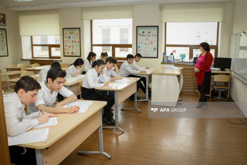 Payız tətilindən sonra məktəblərdə ilk dərs gününün vaxtı açıqlanıb