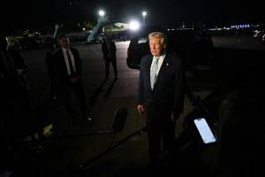 Tramp: Maduro ilə müzakirələrimiz ola bilər