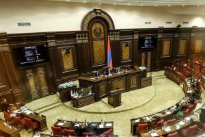 Ermənistanda müxalif bloqerlər iki ay müddətinə həbs edilib Xəbər şəkili