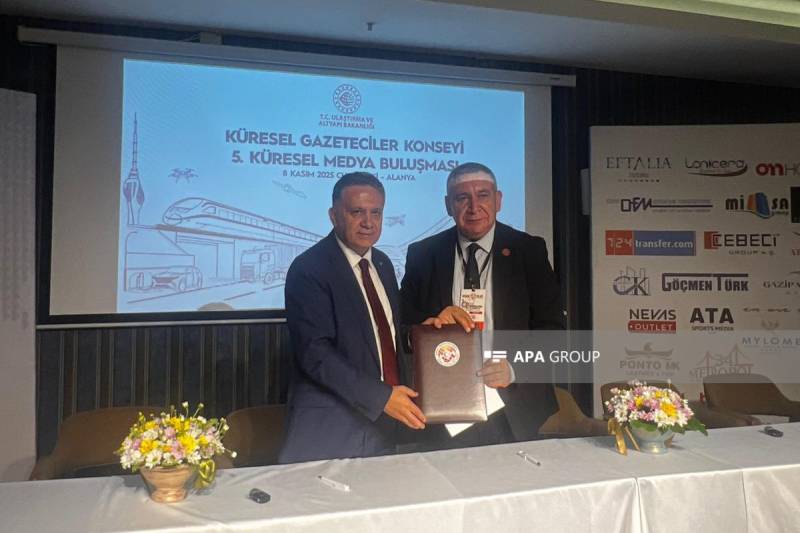 Mətbuat Şurası ilə Türkiyə Qlobal Jurnalistlər Şurası arasında əməkdaşlıq protokolu imzalanıb