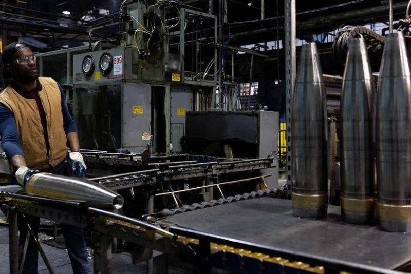 Hesabat: Dünyanın ən böyük 100 silah istehsalçısının gəlirləri 2024-cü ildə 5,9% artıb