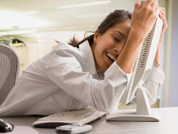 Kripto Bazarı Həftəlik Zərərləri Azaltdı: Cümə Günü Cüzi Yüksəliş Qeydə Alındı