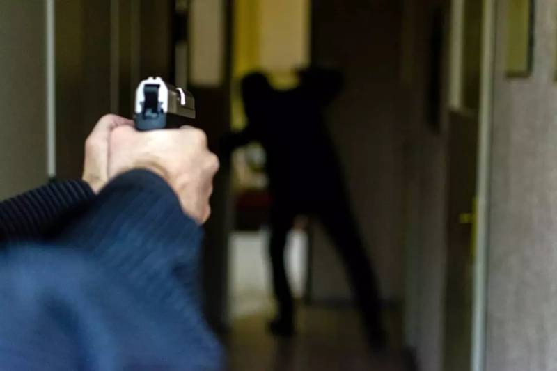 İtaliyada Qadın Qətllərinə Görə Ömürlük Həbs Cəzası: Yeni Qanun Təsdiqləndi Xəbər şəkili