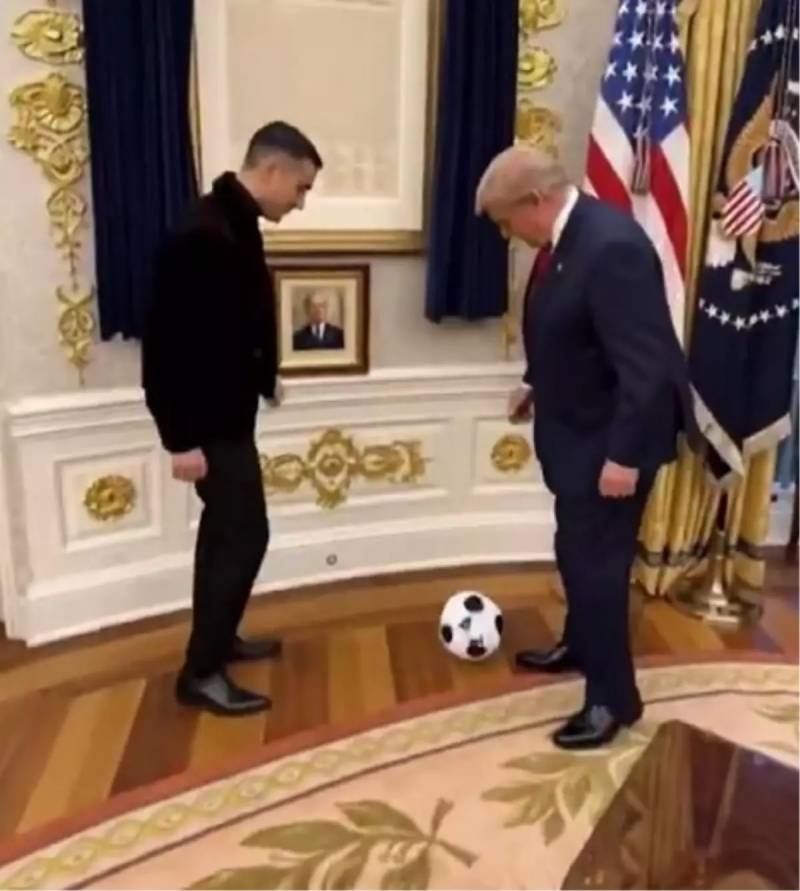 Donald Tramp və Kristiano Ronaldo: Süni İntellekt Ağ Evdə Futbol Videosu Yaratdı