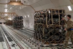 ABŞ Səudiyyə Ərəbistanına F-35 təyyarələri, 300 tank və digər silahlar satacaq