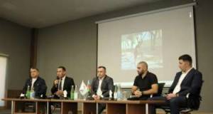  Vətən müharibəsi qaziləri ilə görüş keçirildi