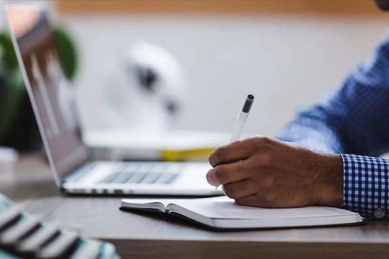 HP Süni İntellektə Keçid Səbəbindən 6000 İşçisini İxtisar Edir - Məqsəd 1 Milyard Dollar Qənaət Xəbər şəkili