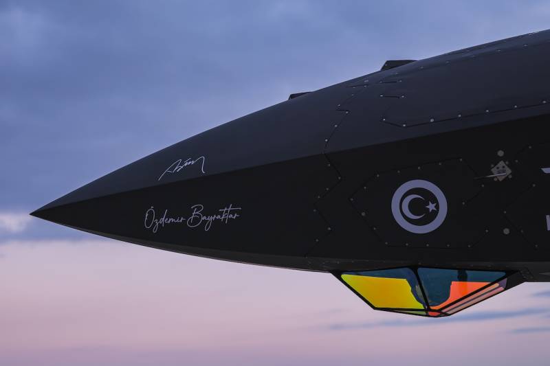 Bayraktar Kızılelma Dünyada İlkə İmza Atır: Gizli Hədəfləmə Sistemi Radara Görünməzliyi Artırır