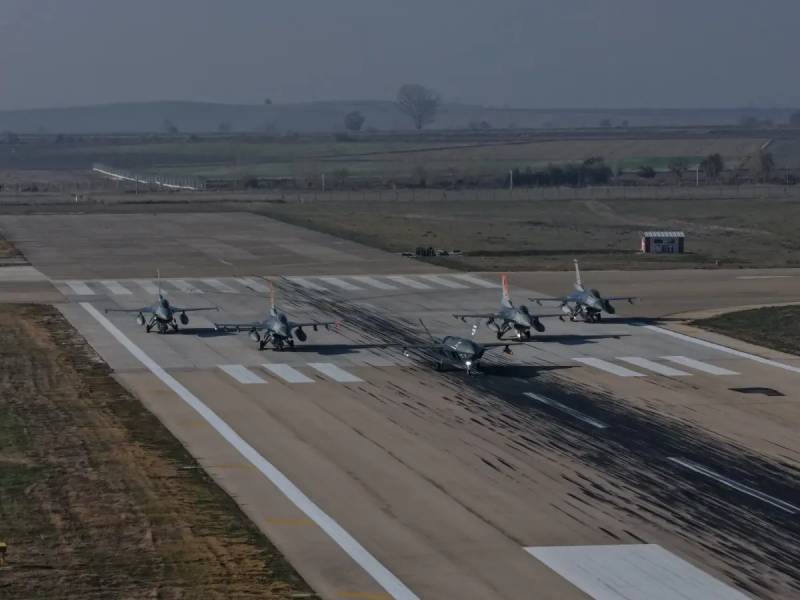 Pilotsuz Döyüş Təyyarəsi Bayraktar KIZILELMA Tarixdə İlk Dəfə Hava Hədəfini Milli Raketlə Vurdu