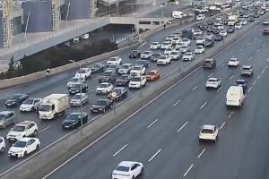 Bakının bir sıra yollarında tıxac yaranıb Xəbər şəkili