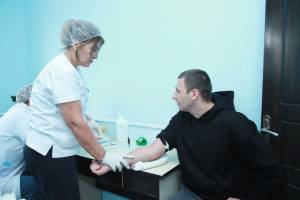 Naxçıvanda məhkumların tibbi müayinəsi aparılıb