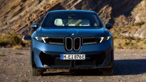 BMW iX3 Elektrikli SUV Rəsmi Mənzil Həddini Aşaraq 1000 KM Rekordunu Qırdı Xəbər şəkili