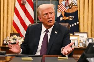 Tramp ABŞ-də narkotik qaçaqmalçılığının qarşısını almaq üçün Meksikaya zərbə endirməyi məqbul sayır