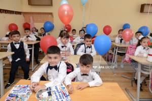 37 minə yaxın şagirdin yerdəyişməsi tamamlanıb Xəbər şəkili