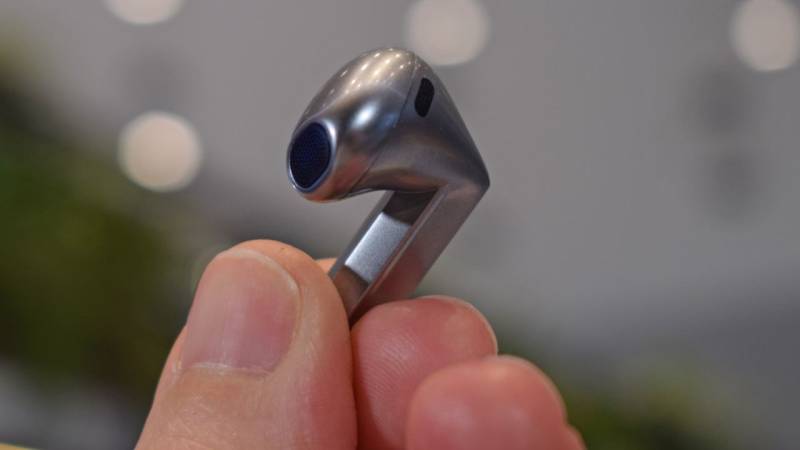 Samsung Galaxy Buds 4 Pro Sızdırıldı: Baş Hərəkətləri ilə İdarəetmə və Yenilənmiş Dizayn