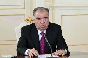 Emoməli Rəhmon İlham Əliyevi Azərbaycanın Mərkəzi Asiya ölkələrinin məsləhətləşmə görüşləri formatına qoşulması münasibətilə təbrik edib Xəbər şəkili