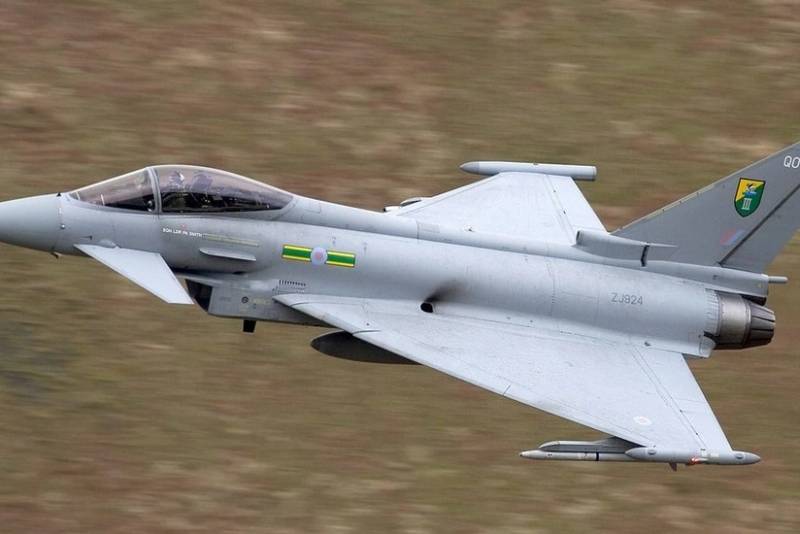 Almaniya NATO-nun şərq cinahını qorumaq üçün Polşaya qırıcı təyyarələr yerləşdirir