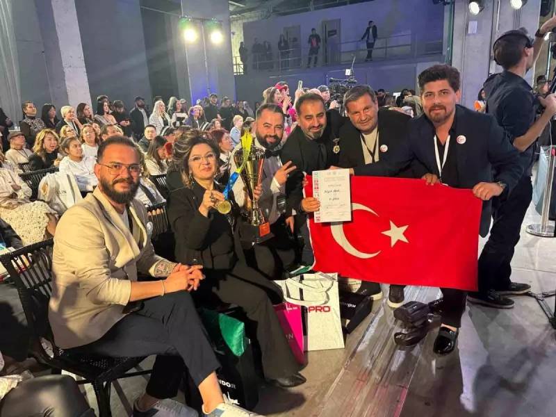 Türkiyənin Qızıl Qayçısı: Dənizlili Nilgün Kəsər "Asian Global Cup 2025"də Qızıl Medal Qazandı Xəbər şəkili