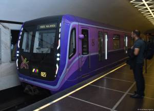 Bakı metrosunda qatarların hərəkətində gecikmə yaranıb