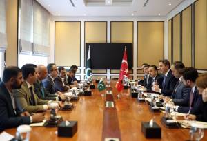 Türkiyə və Pakistan neft-qaz yataqlarının birgə kəşfiyyatı və işlənməsi barədə saziş imzalayıb