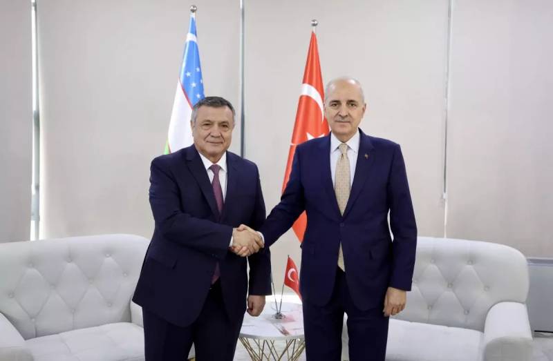 TBMM Sədri Numan Kurtulmuş Özbəkistanın Buxara şəhərində Nuriddin İsmayılovla görüşüb: Təhsil sahəsində əməkdaşlıq güclənir