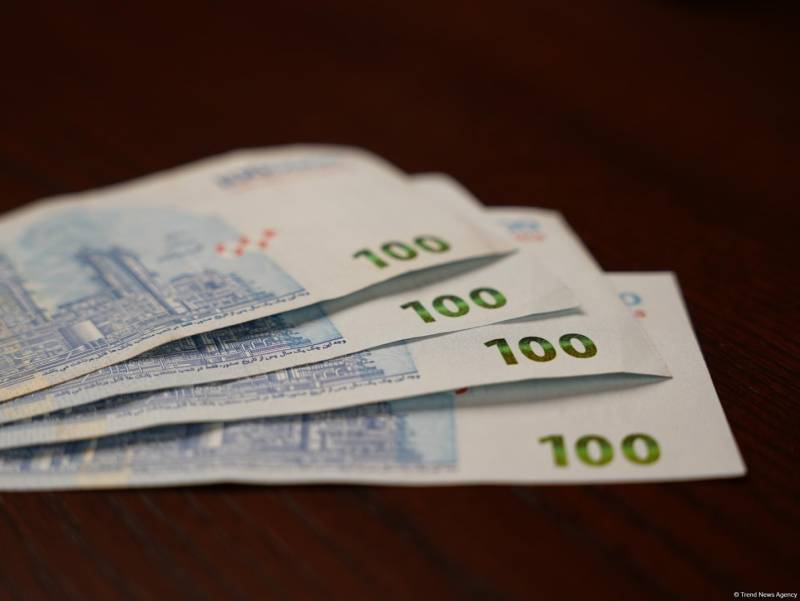 İran rialı tarixi minimumu yeniləyib