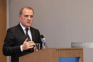 Ceyhun Bayramov: Azərbaycan və Ermənistan ikitərəfli münasibətlərdə dinc, sabit dövrü yaşayır