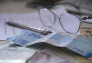 Uşağın doğulması ilə əlaqədar kişilərə 14 gün ödənişli məzuniyyət veriləcək