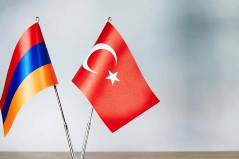 Bloomberg: Türkiyə növbəti 6 ay ərzində Ermənistanla quru sərhədini aça bilər