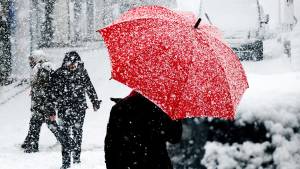 Meteorologiya Güclü Yağış və Qar barədə Xəbərdarlıq Etdi: Hava İstiliyi 4 Dərəcə Aşağı Düşəcək Xəbər şəkili