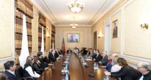 Dövlət Komitəsinin sədri ABŞ-nin nümayəndə heyəti ilə görüşdü Xəbər şəkili