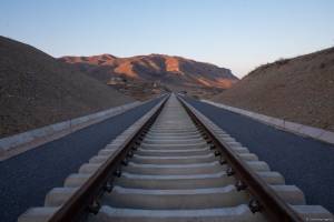 Naxçıvan dəmir yolunun illik yükötürmə qabiliyyəti 15 milyon ton təşkil edəcək - ADY Xəbər şəkili