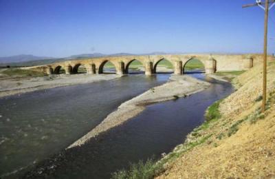 Ermənilər Araz &ccedil;ayını zəhərləyir Xəbər şəkili