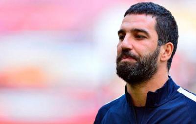 Arda Turan koronavirusa yoluxdu Xəbər şəkili