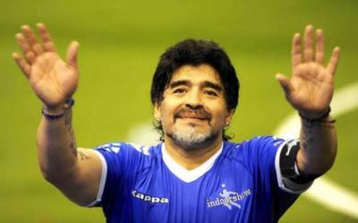 Maradonanın tabutunu a&ccedil;ıb bunu etdilər, &ouml;lkə qarışdı - Xəbər şəkili