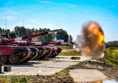 Azərbaycan tank&ccedil;ıları finala y&uuml;ksəldi -  Xəbər şəkili